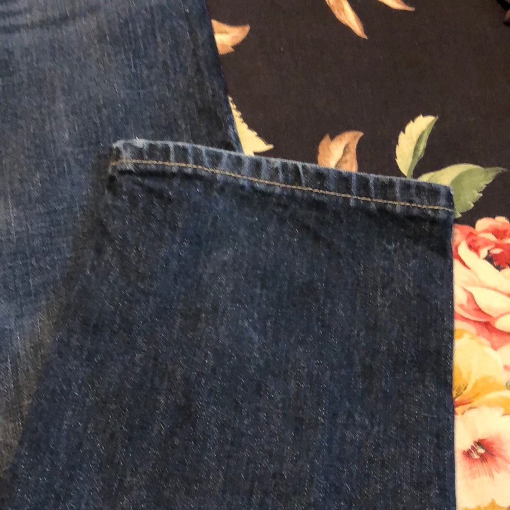 Jeans - Picture 3 of 4